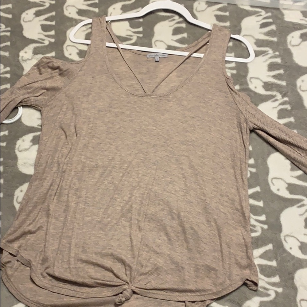 Cold shoulder top